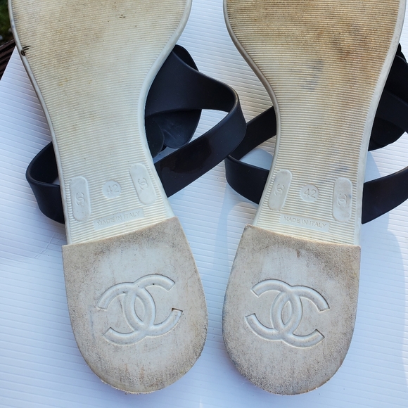 Chanel Black Camellia Jelly Thong Sandals Size 11 - Picture 8 of 13